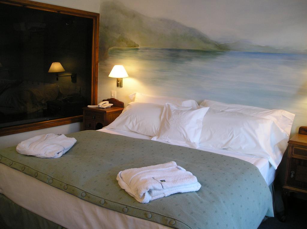 וילה לה אנגוסטרה Patagonia Paraiso - Hotel Boutique On Lake Beach מראה חיצוני תמונה